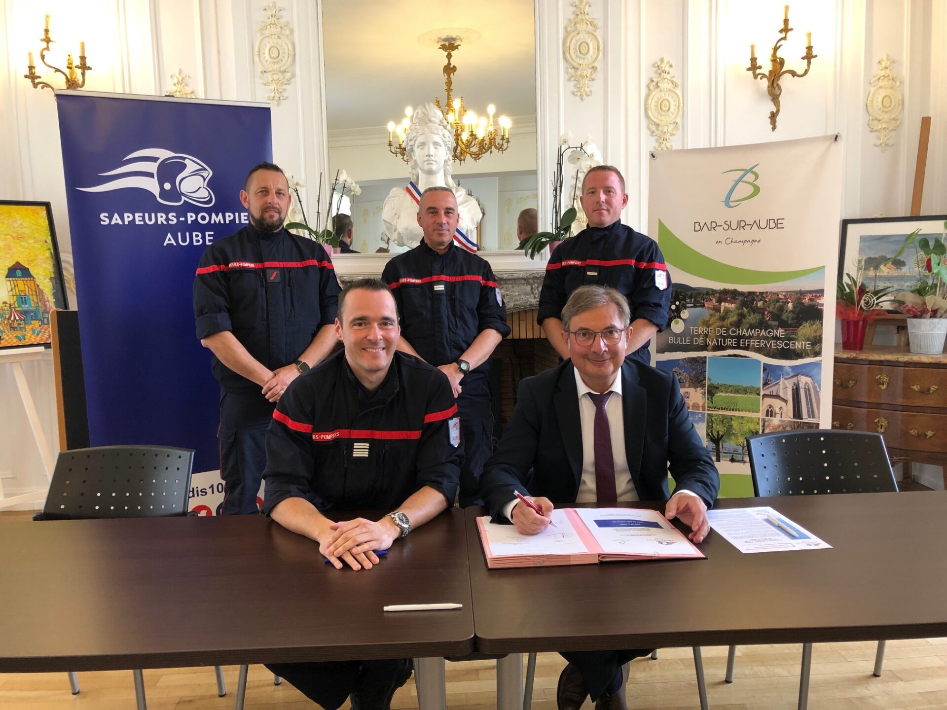 signature bar sur aube 1