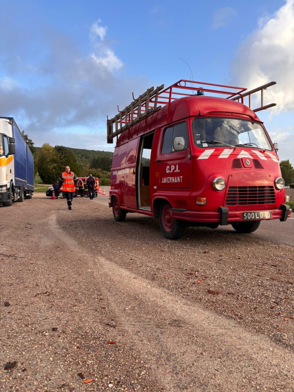 WhatsApp Image 2025-10-05 at 21.01.55