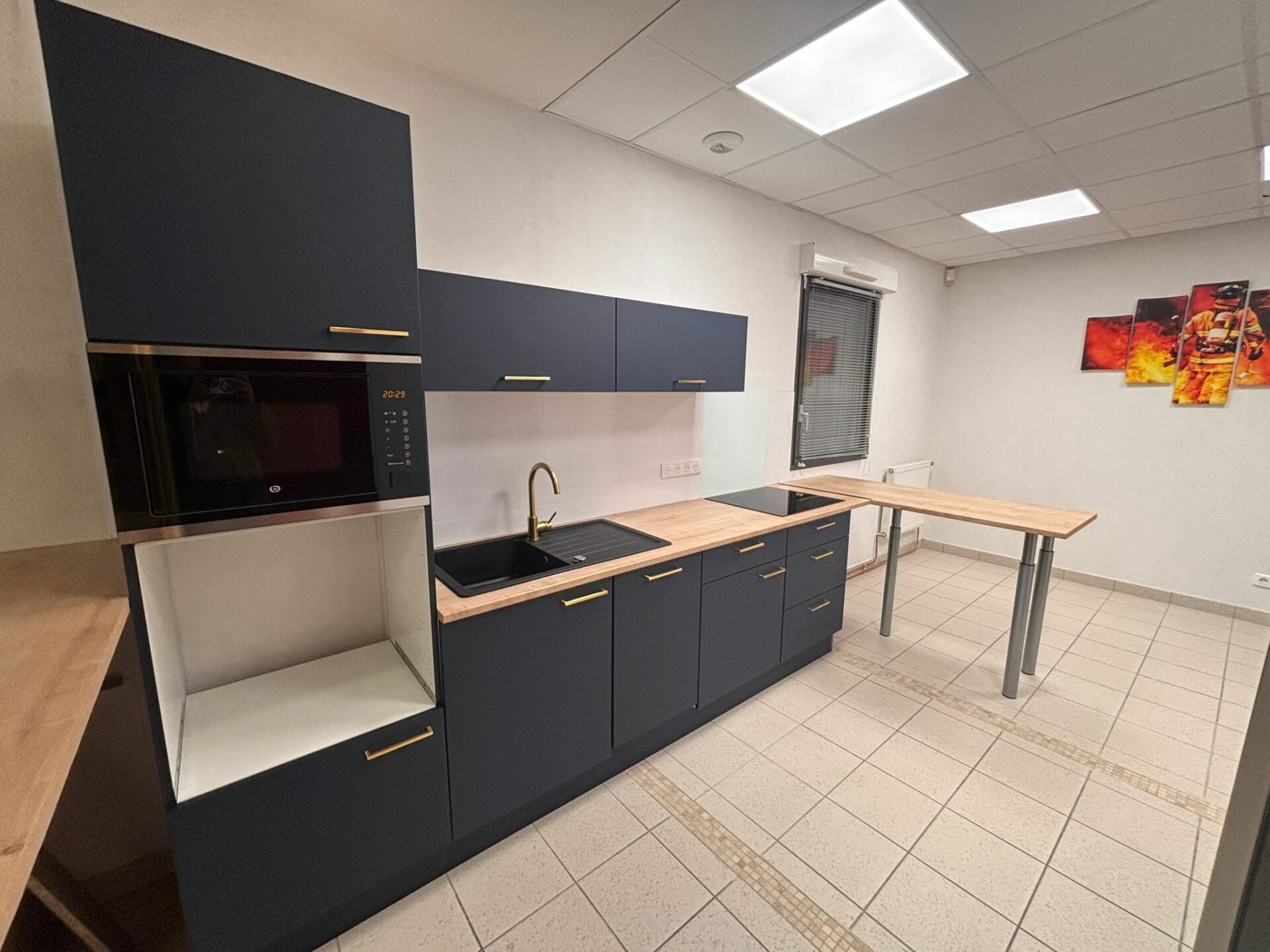 WhatsApp Image 2025-12-30 at 21.15.16 (2)