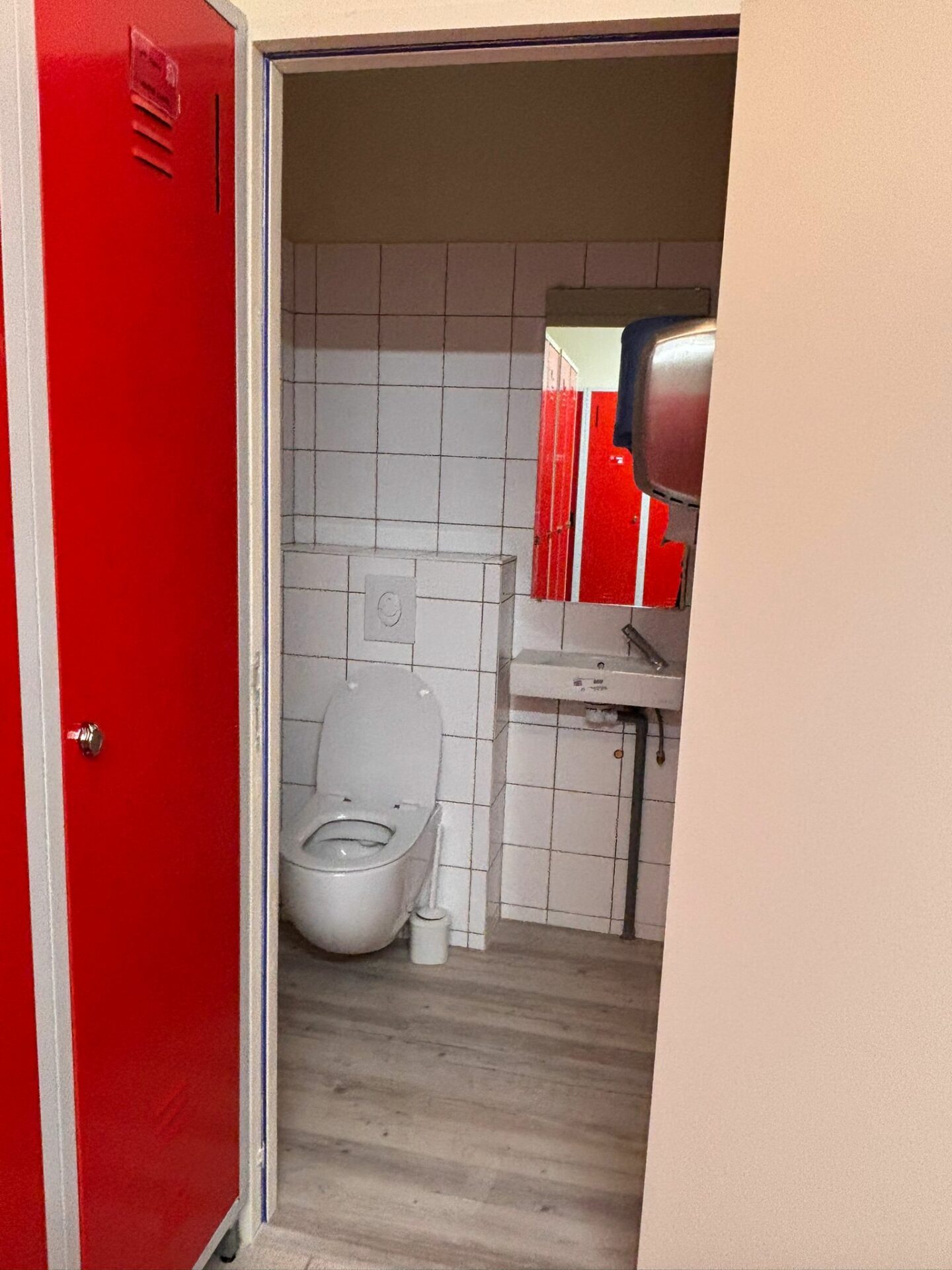 WhatsApp Image 2025-12-30 at 21.15.16 (4)